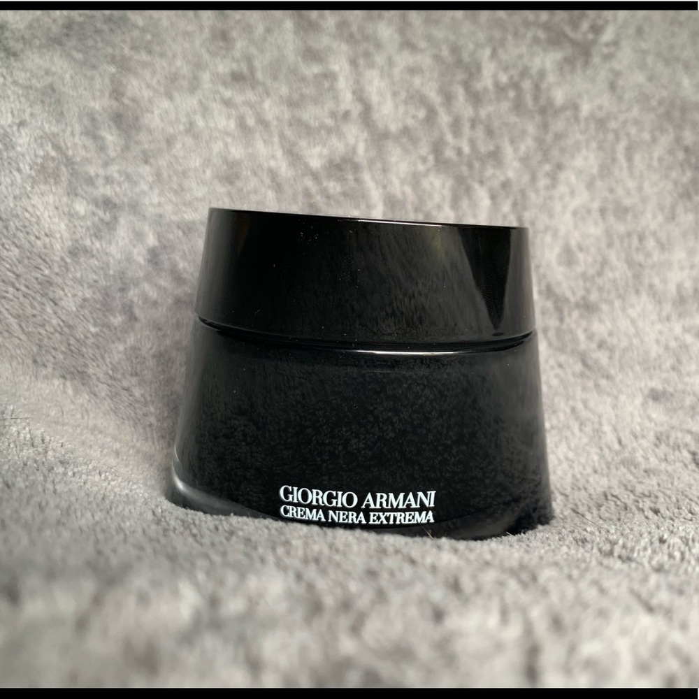 Giorgio Armani Crema Nera Extrema Face Cream